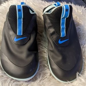 NWOT Nike Womens Size 10 Zoom Pulse Black Blue Nursing Medical Shoes